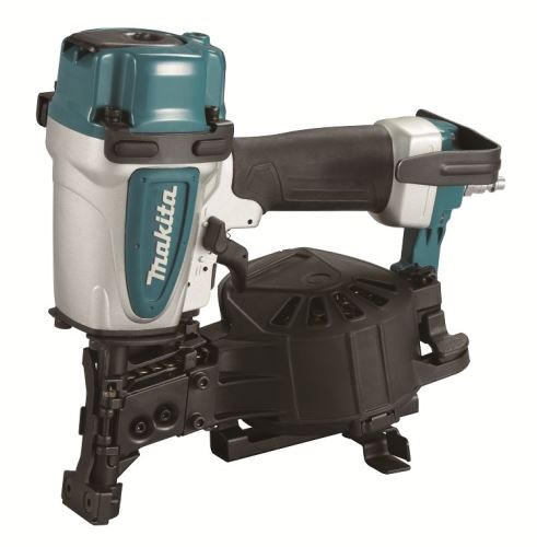 MAKITA Clavadora neumática 19-45 mm AN454